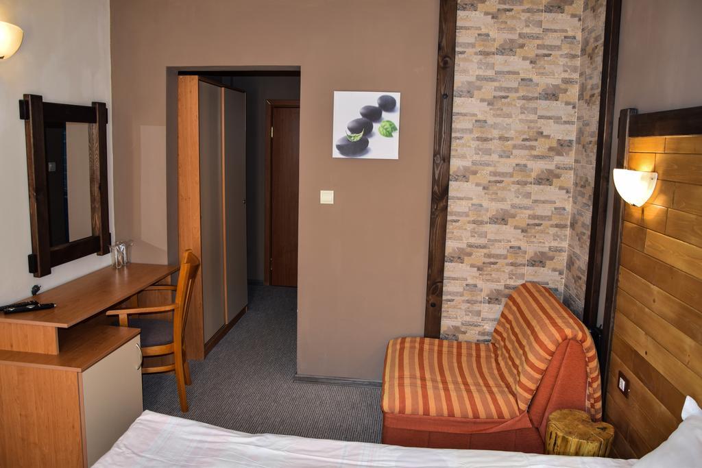 Apartments Flora-Daisy โบโรเวทส์ ภายนอก รูปภาพ