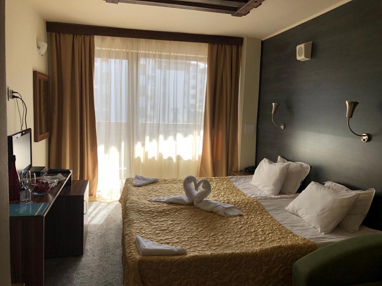 Apartments Flora-Daisy โบโรเวทส์ ภายนอก รูปภาพ