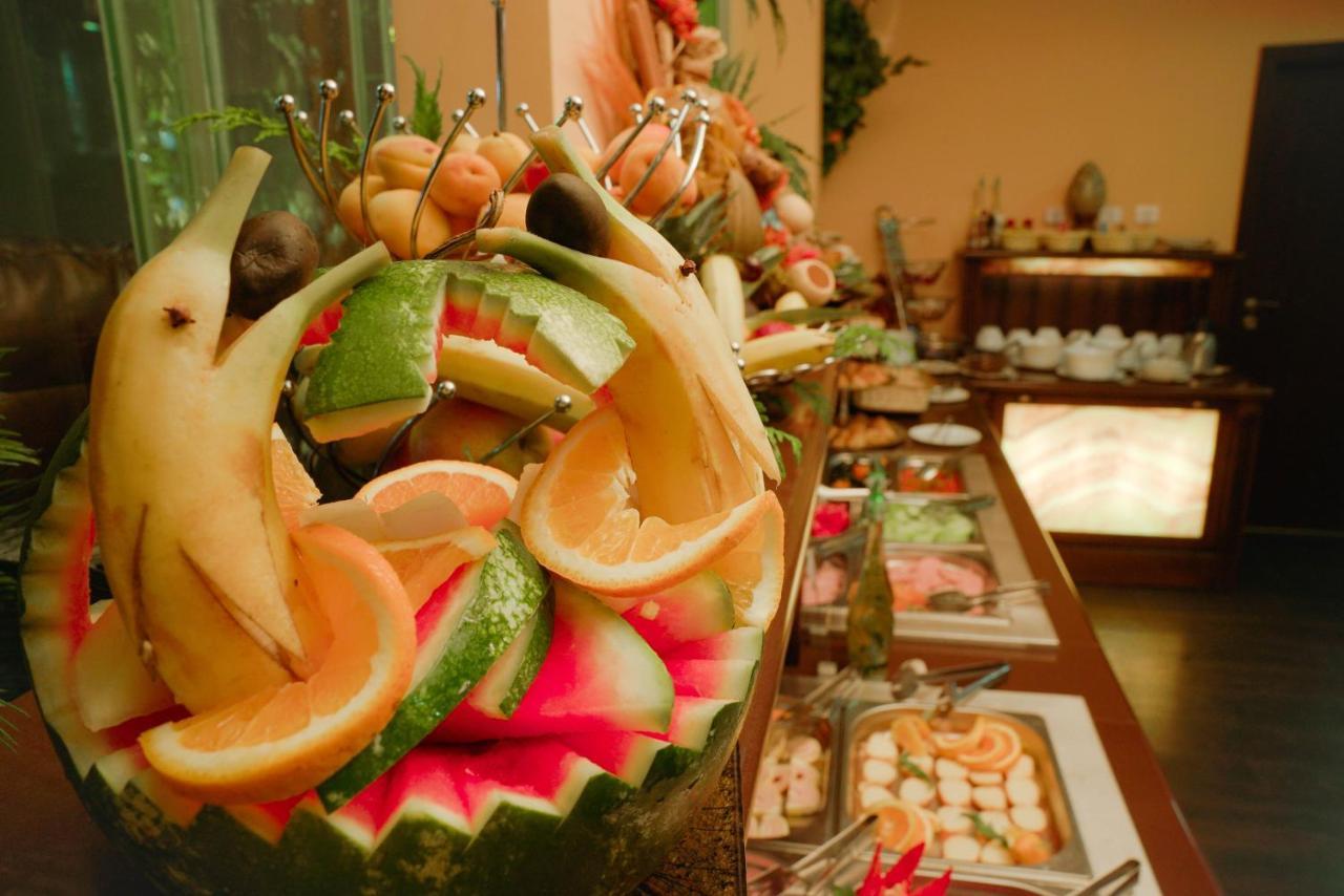 Apartments Flora-Daisy โบโรเวทส์ ภายนอก รูปภาพ